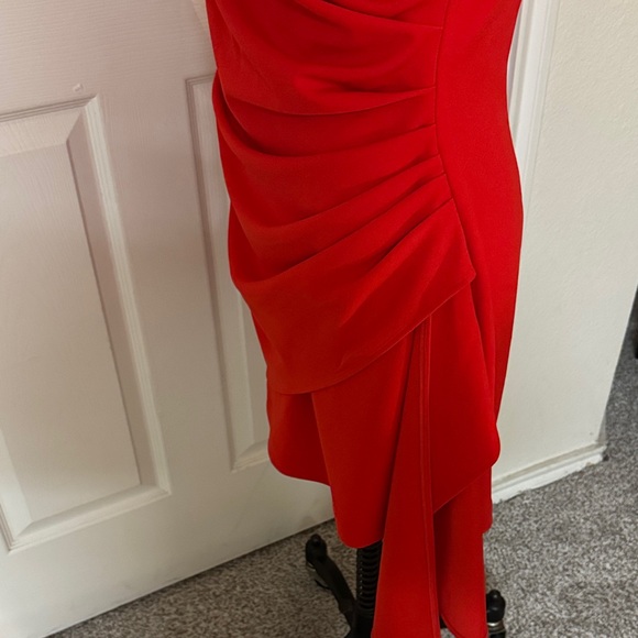 Badgley Mischka Vibrant Red Halter Ruched Mini Dress - Picture 4 of 5